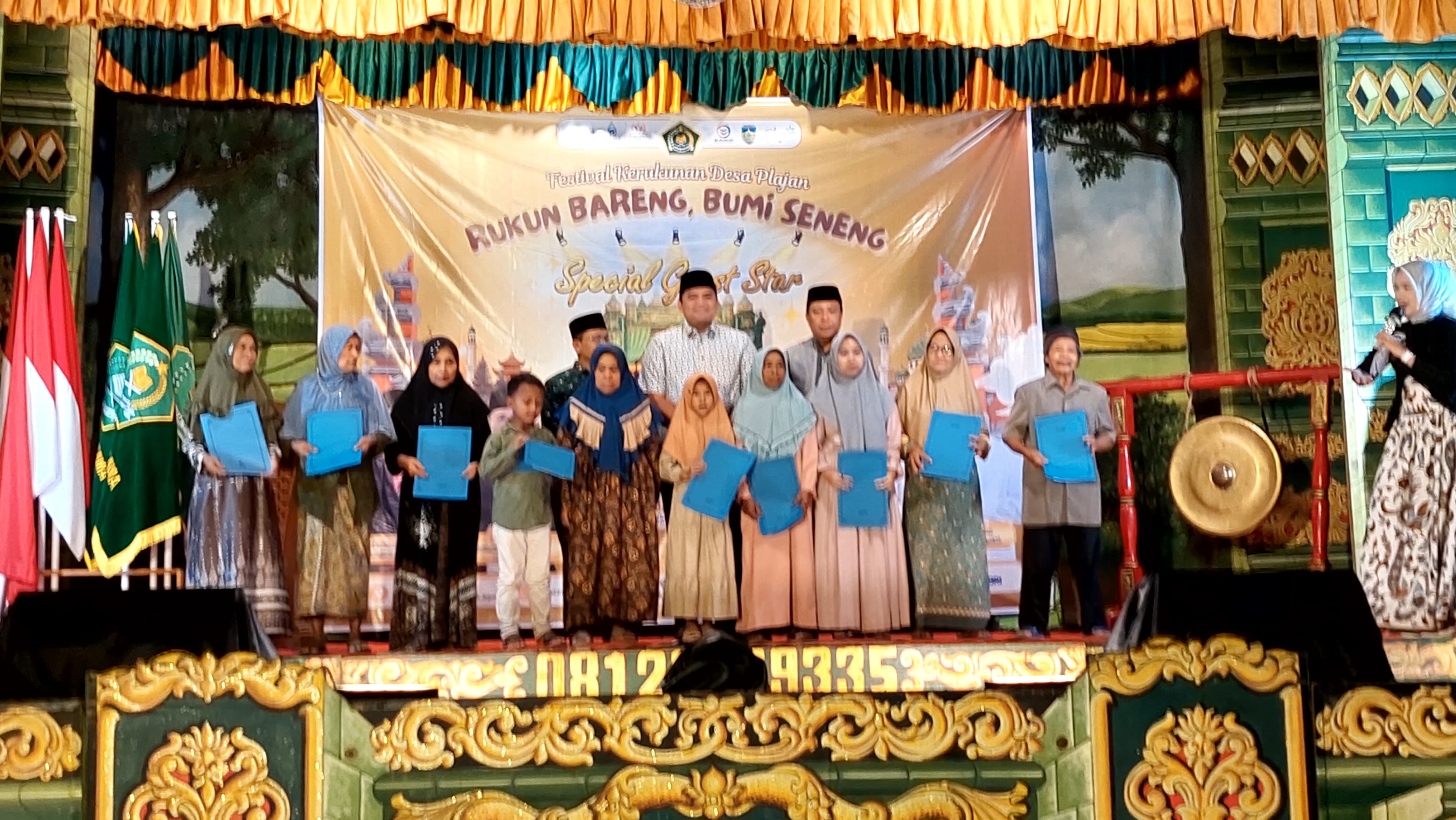 baznas-jepara-berikan-santunan-kepada-100-yatim-dan-dhuafa-dalam-festival-kerukunan-umat